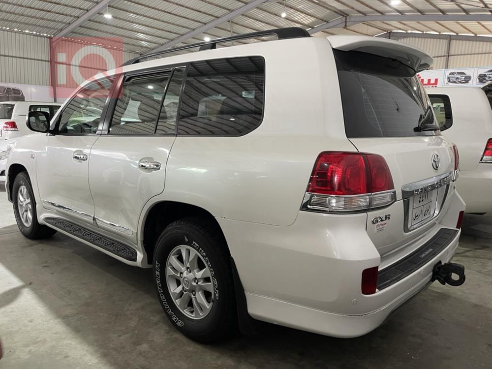 تويوتا لاندكروزر